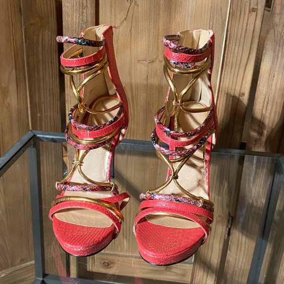Exotic Hot Pink & Snake print & Gold strap, Stoestiletto Heels - Picture 8 of 14